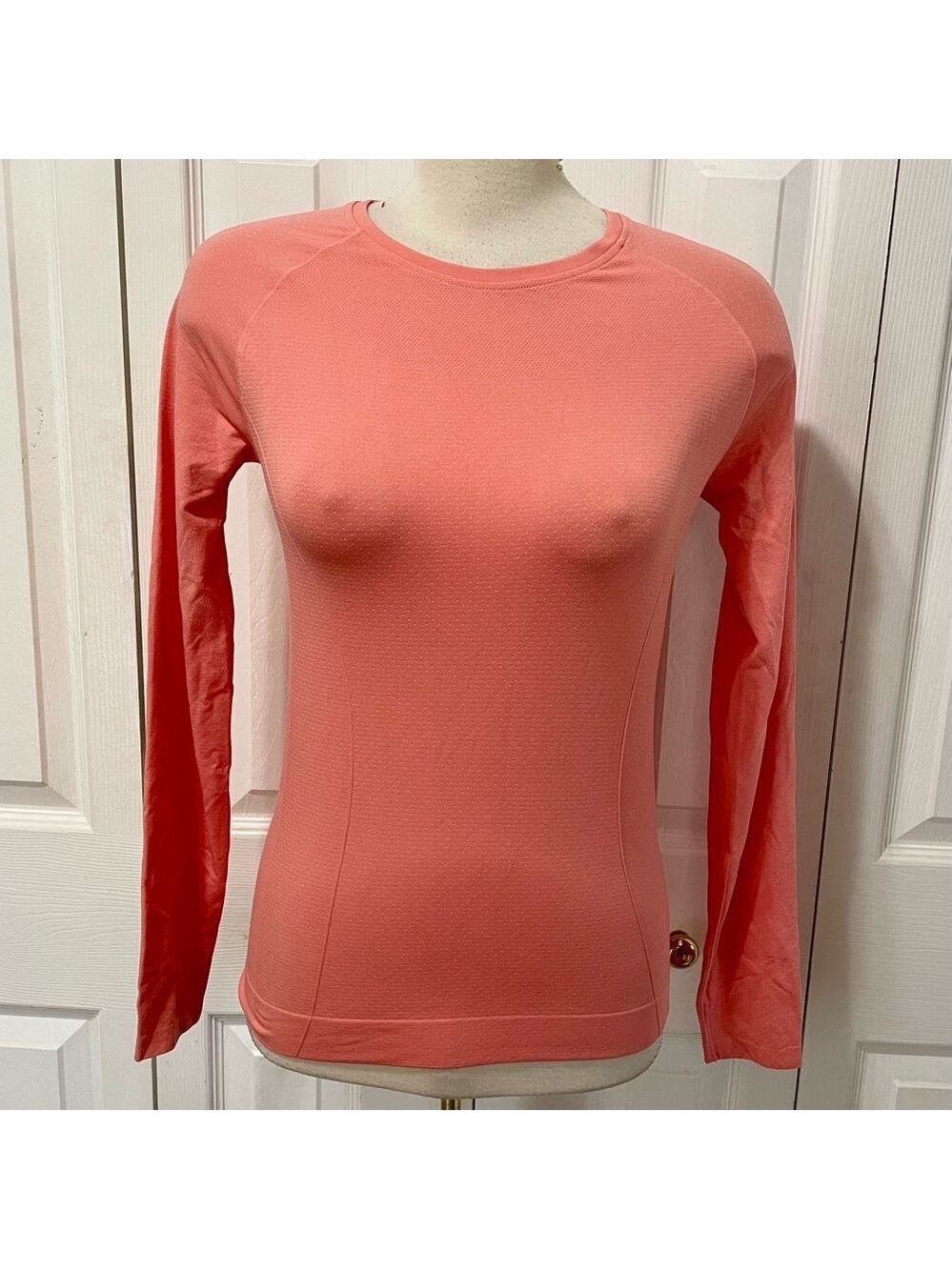 Mondetta Women's Peach Long Sleeve Top